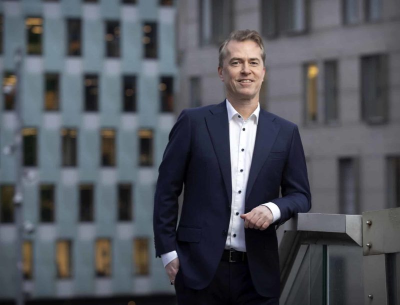 LYS370352_CNF_P5_001 Celebrating innovation, anniversary and compliance