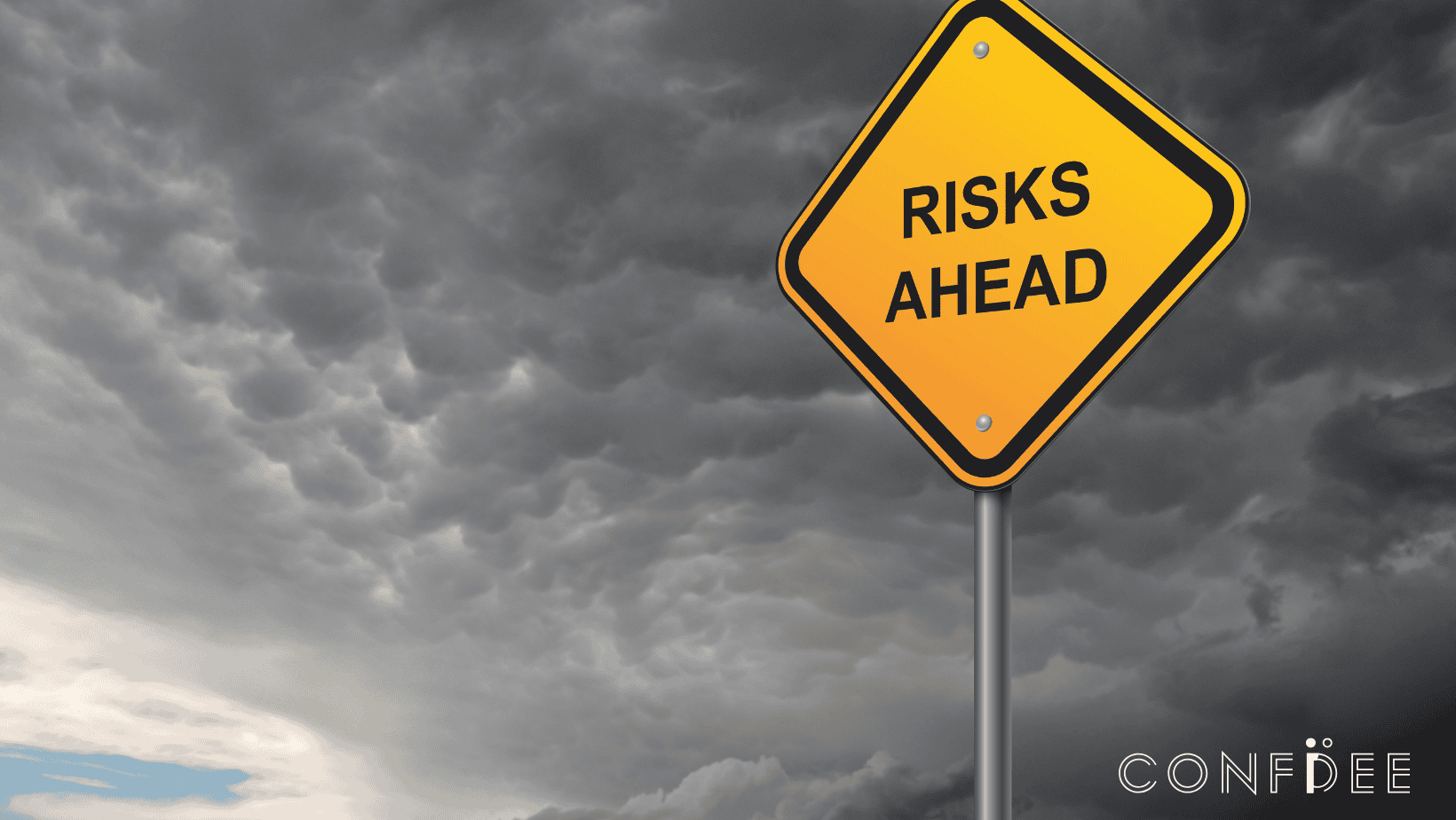 Kopi av containerskip (1) Risk based thinking is crucial to achieve compliance.